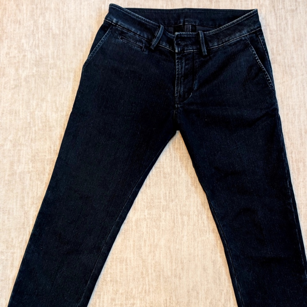 DIESEL CHI SHAPED Mens Chino Trousers
